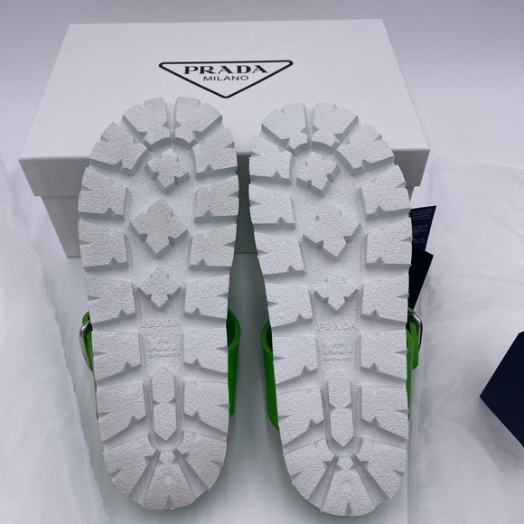 Prada Rubber flip-flops Fussbett Buckle Tongue Green 38 - Picture 8 of 8